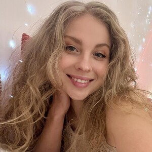 ImKeira live cam video preview