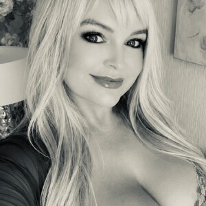 LottieLowe video